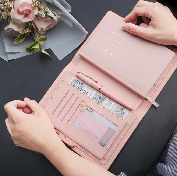 Exquisite High-end Business No - đánh giá và giá Leatherwork Journal