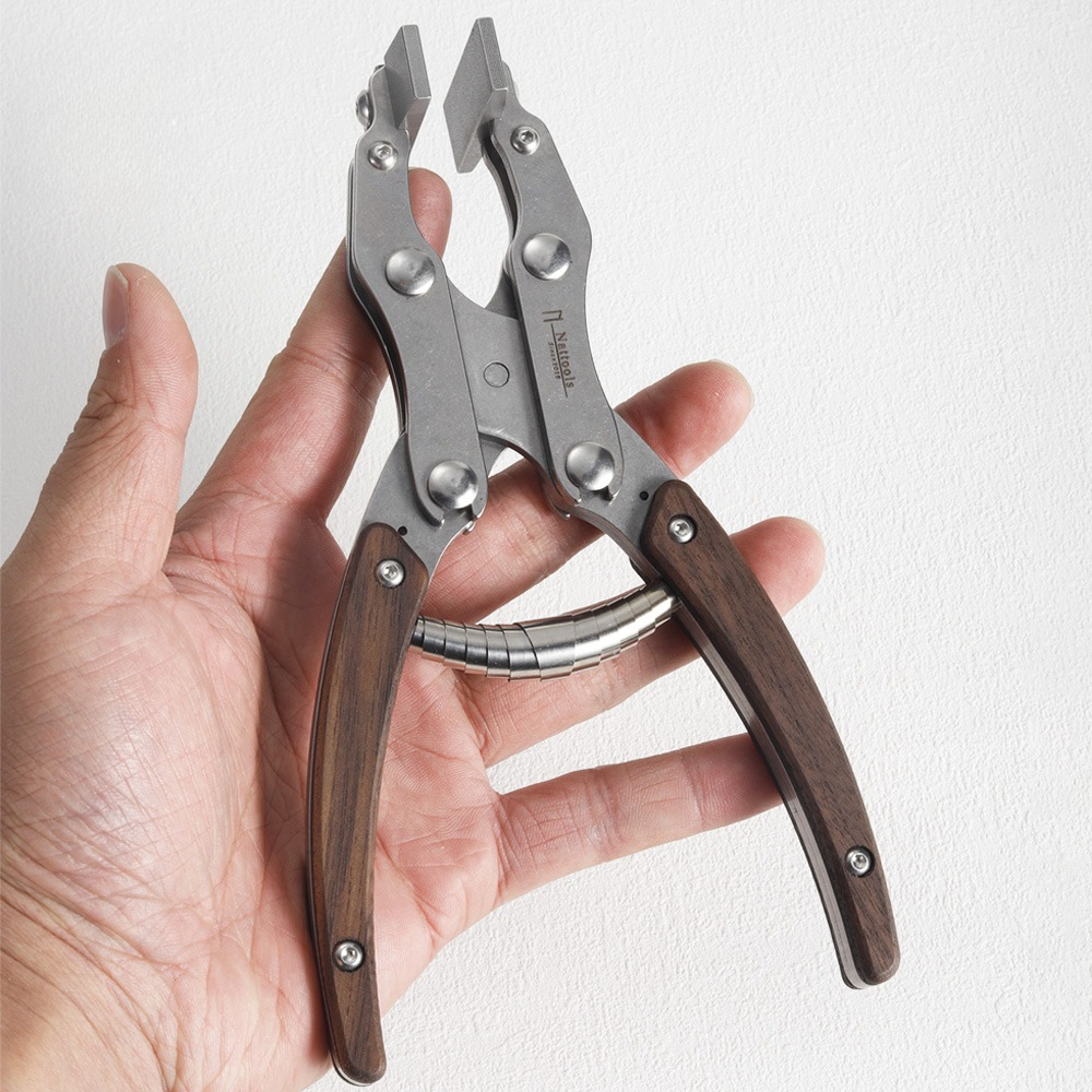 Leather Flat Pliers Stainless  - đánh giá và giá Leatherwork Hand Press