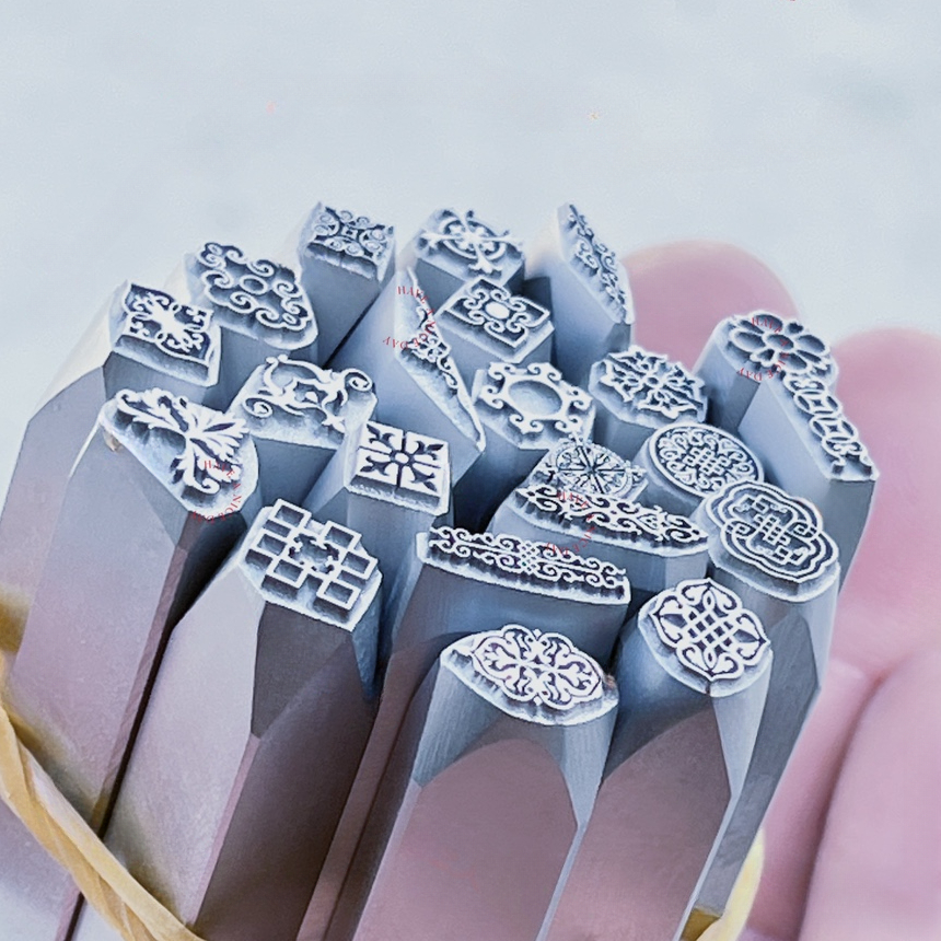Flower Design Custom Logo Meta - đánh giá và giá Leather Stamp Set